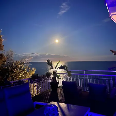 Silenzio E Relax Fronte Mare A * Varraze